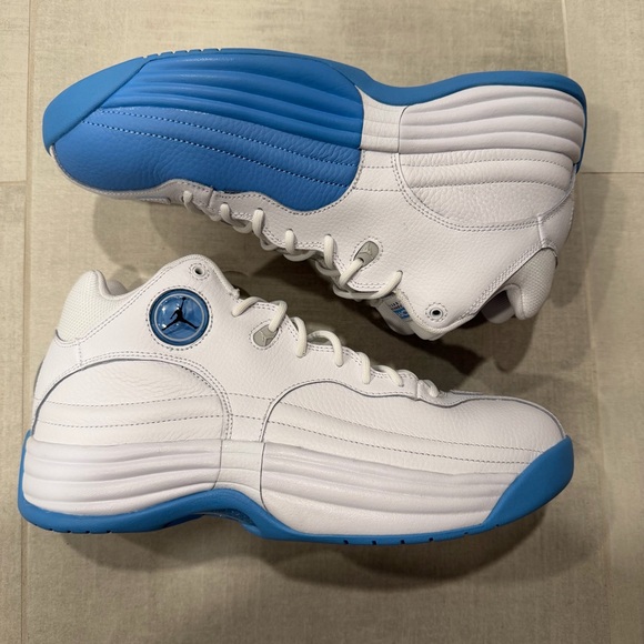 NEW Air Jordan Jumpman Team 1 (White University Blue) FV3928-101 - Picture 3 of 10
